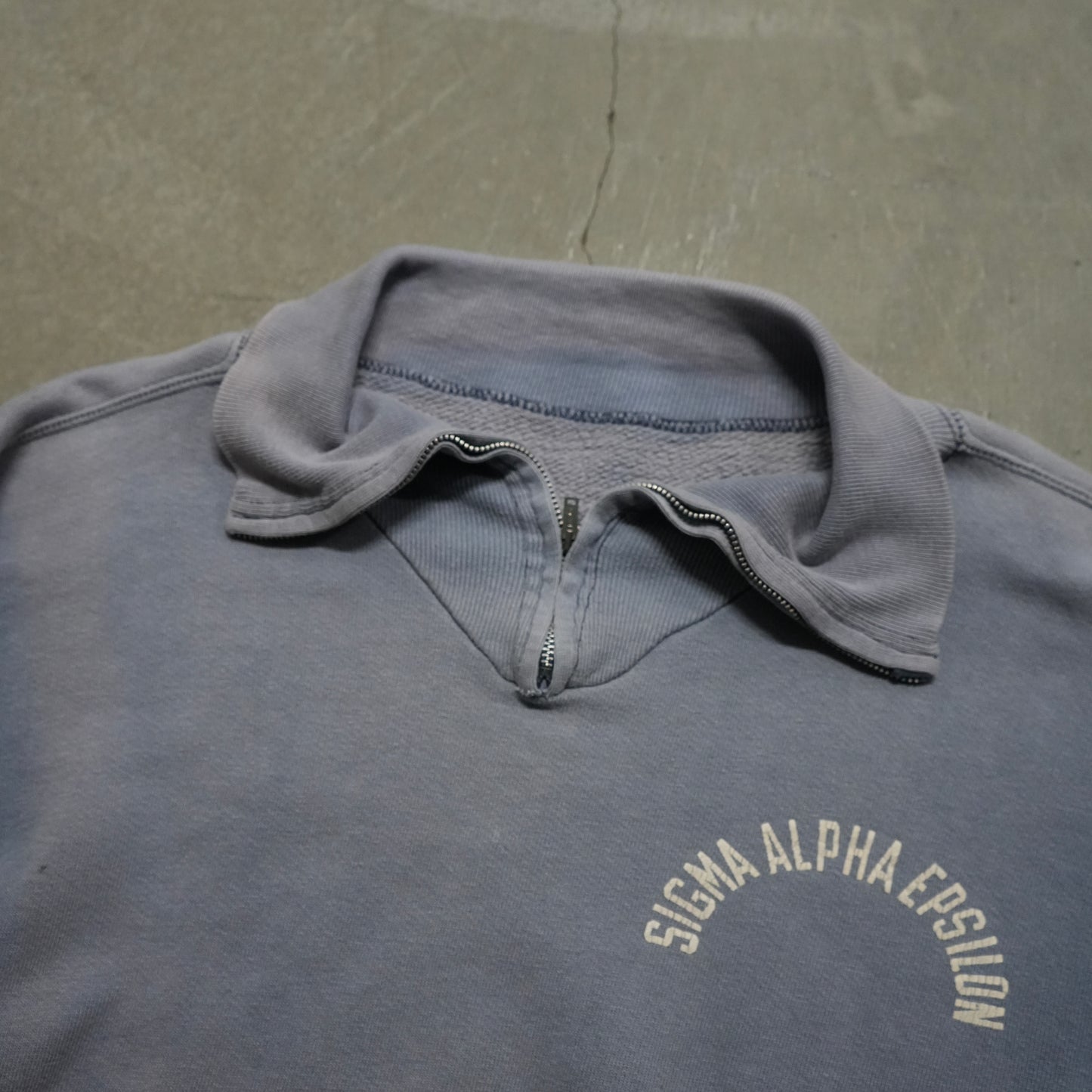 50s 1/4 zip faded blue sweat