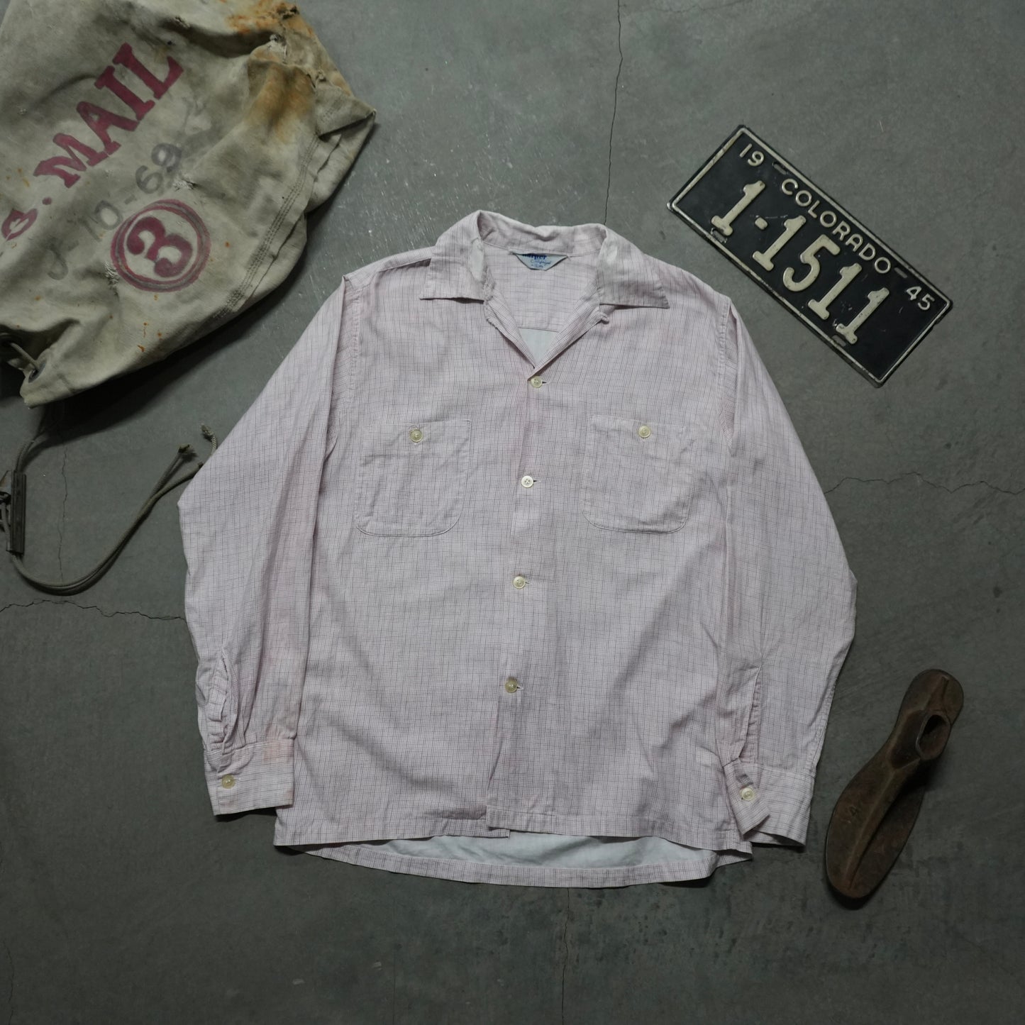 60s pink cotton button up