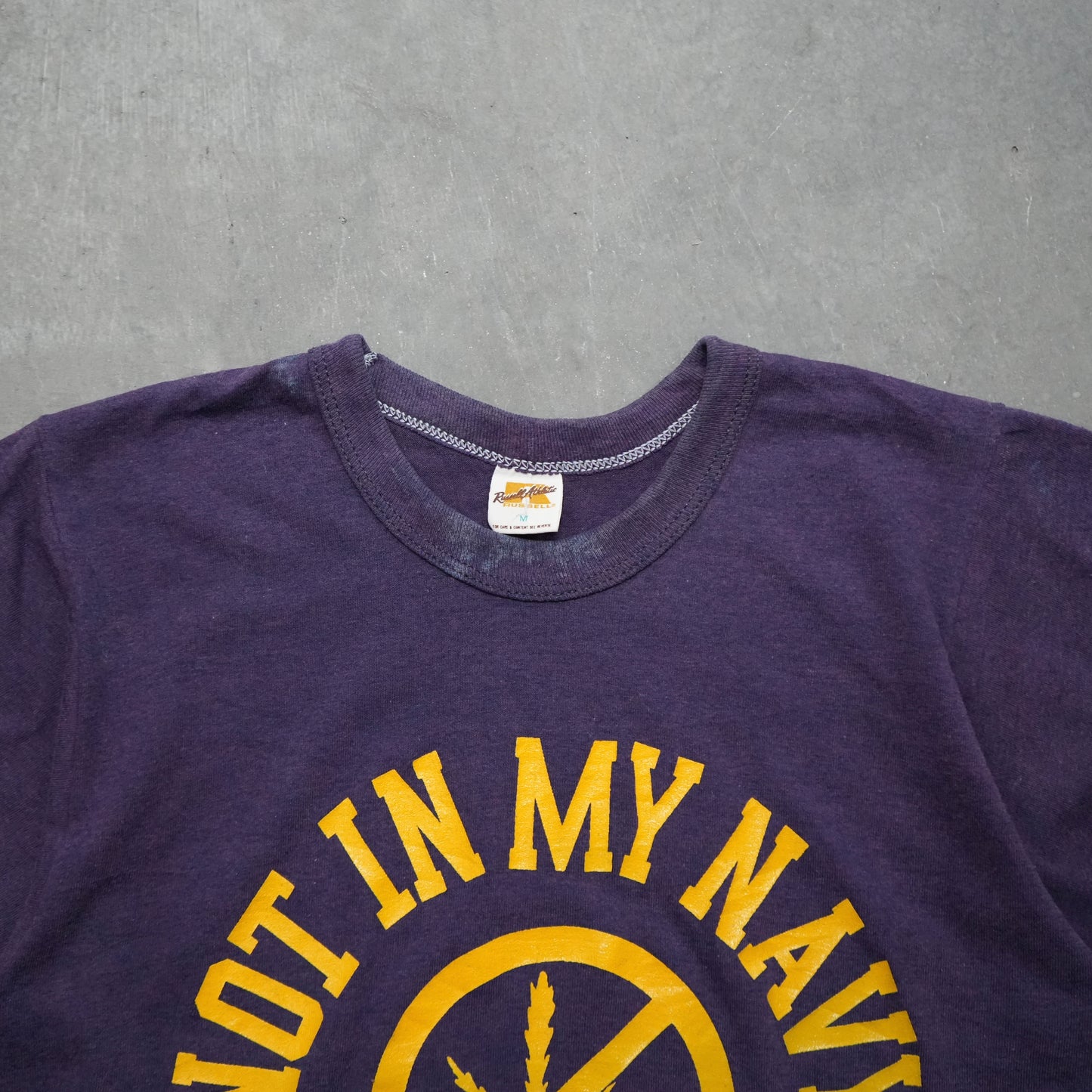 70s navy weed tee