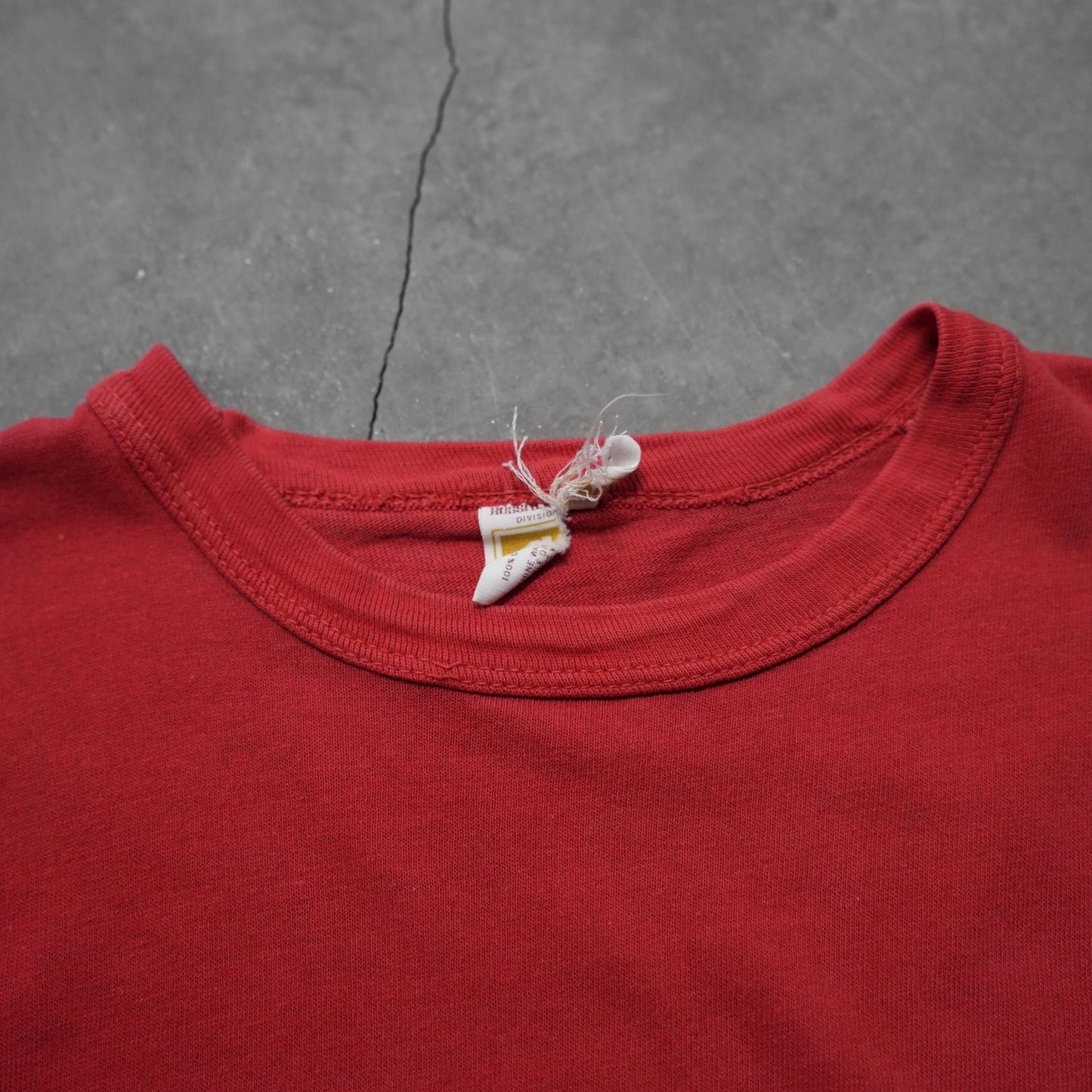 70s russell red tee