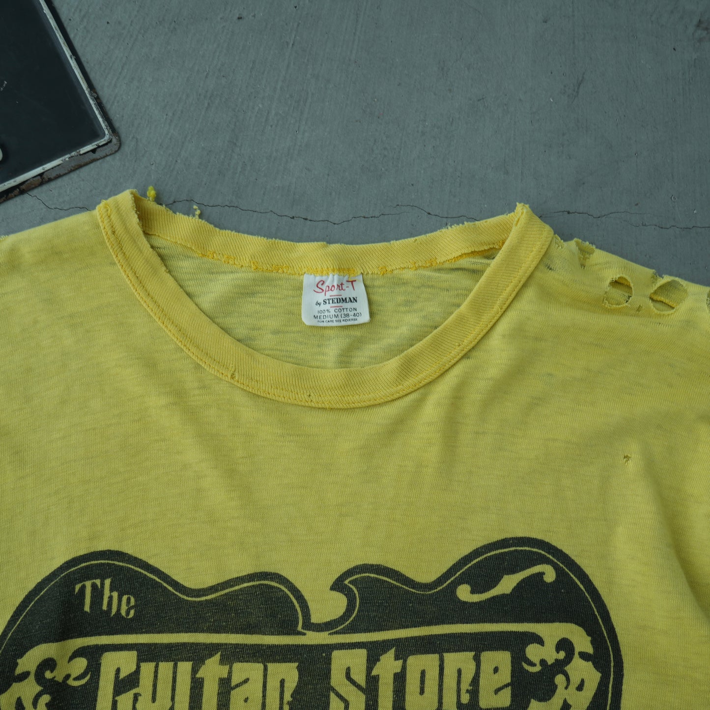 70s guitar store tee