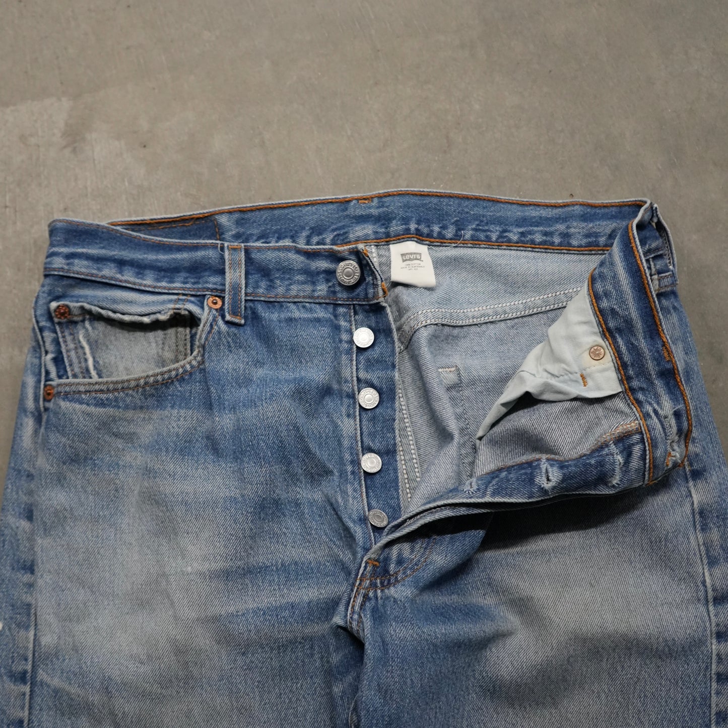 90s levi’s 501