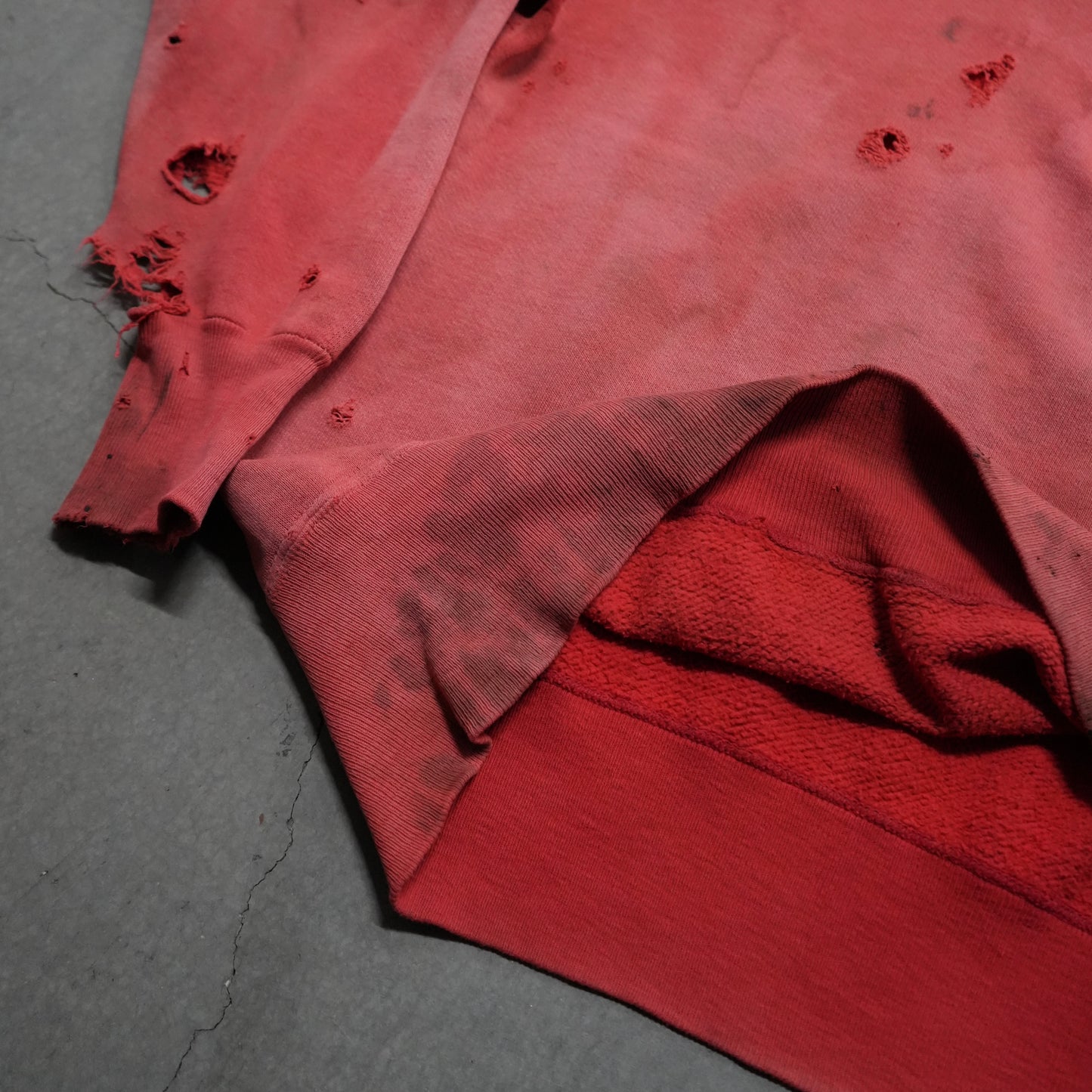 50s faded red 1/4 zip sweat