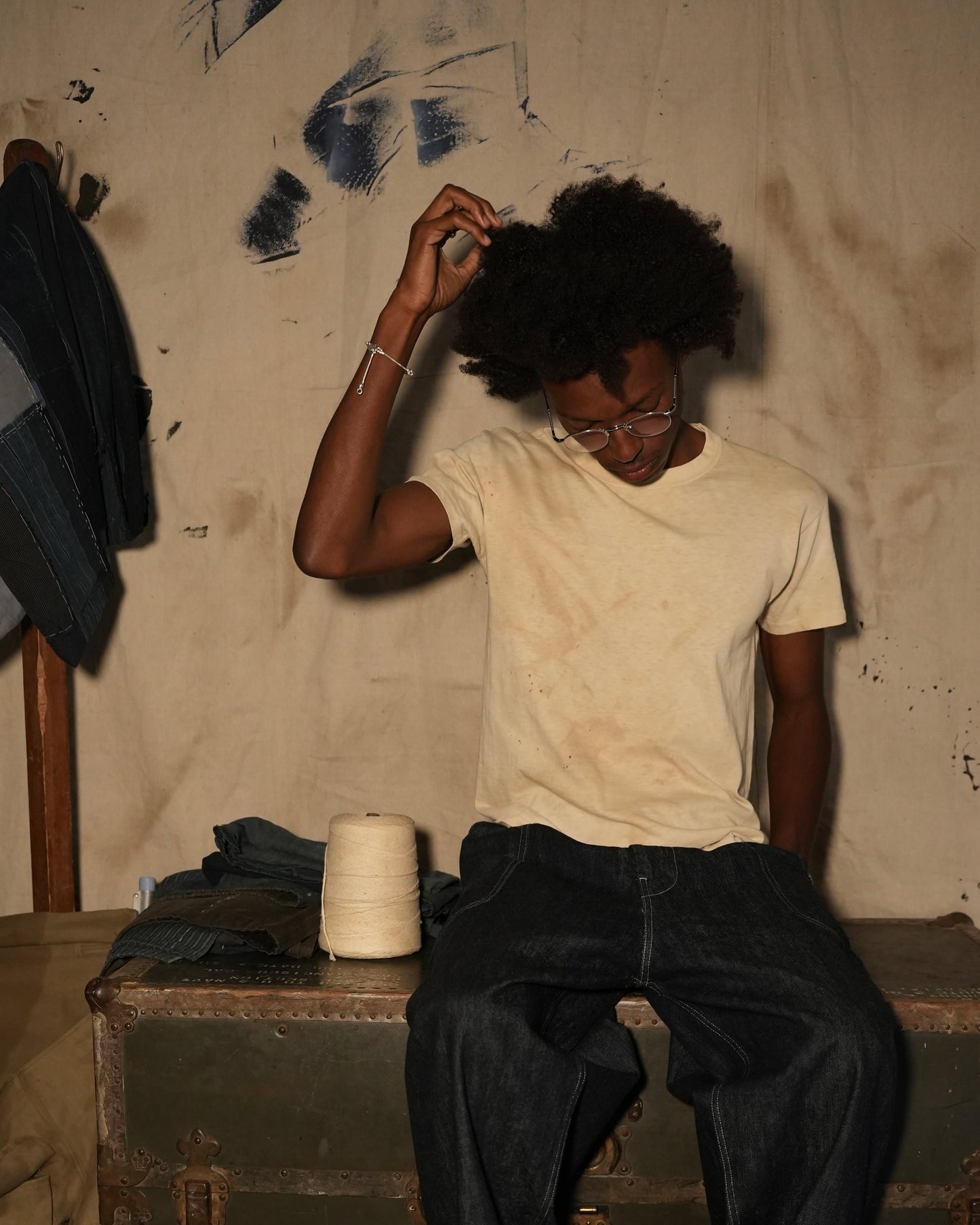 50s hanes dirty white tee