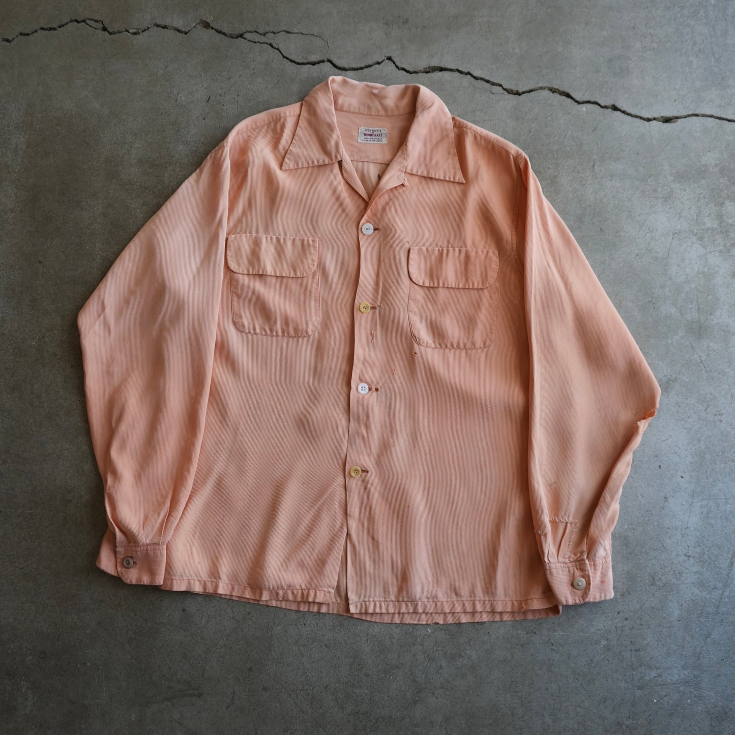 50s peach rayon button up