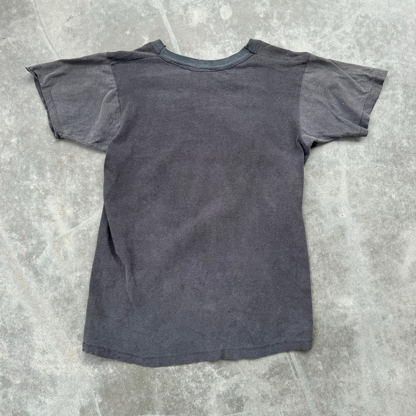 70s black oak tee