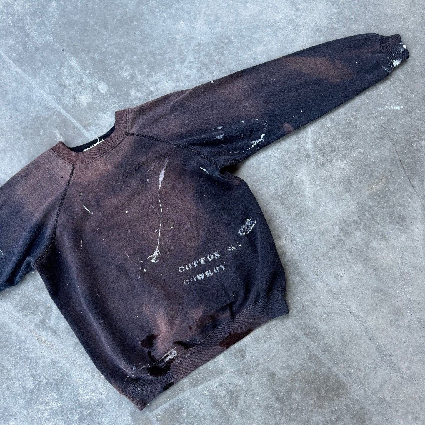 sun faded cotton cowboy crewneck