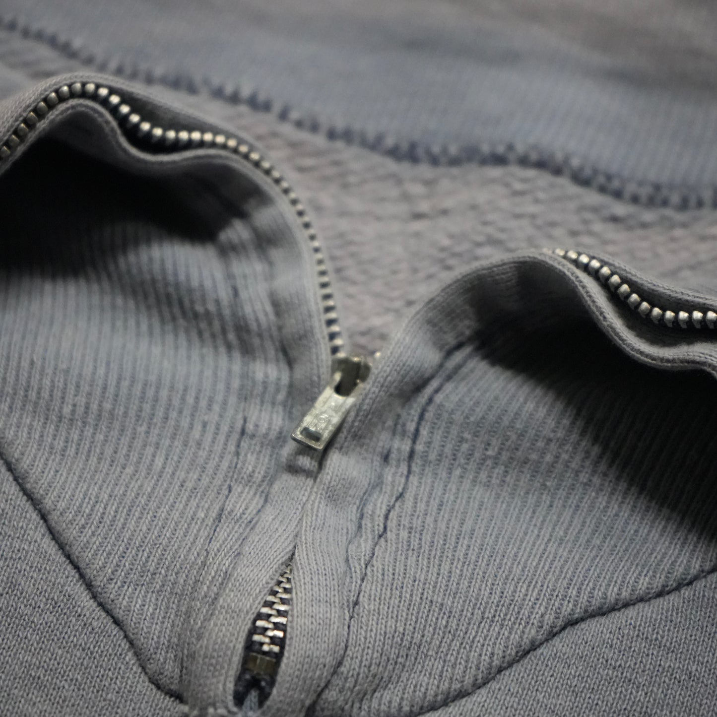 50s 1/4 zip faded blue sweat