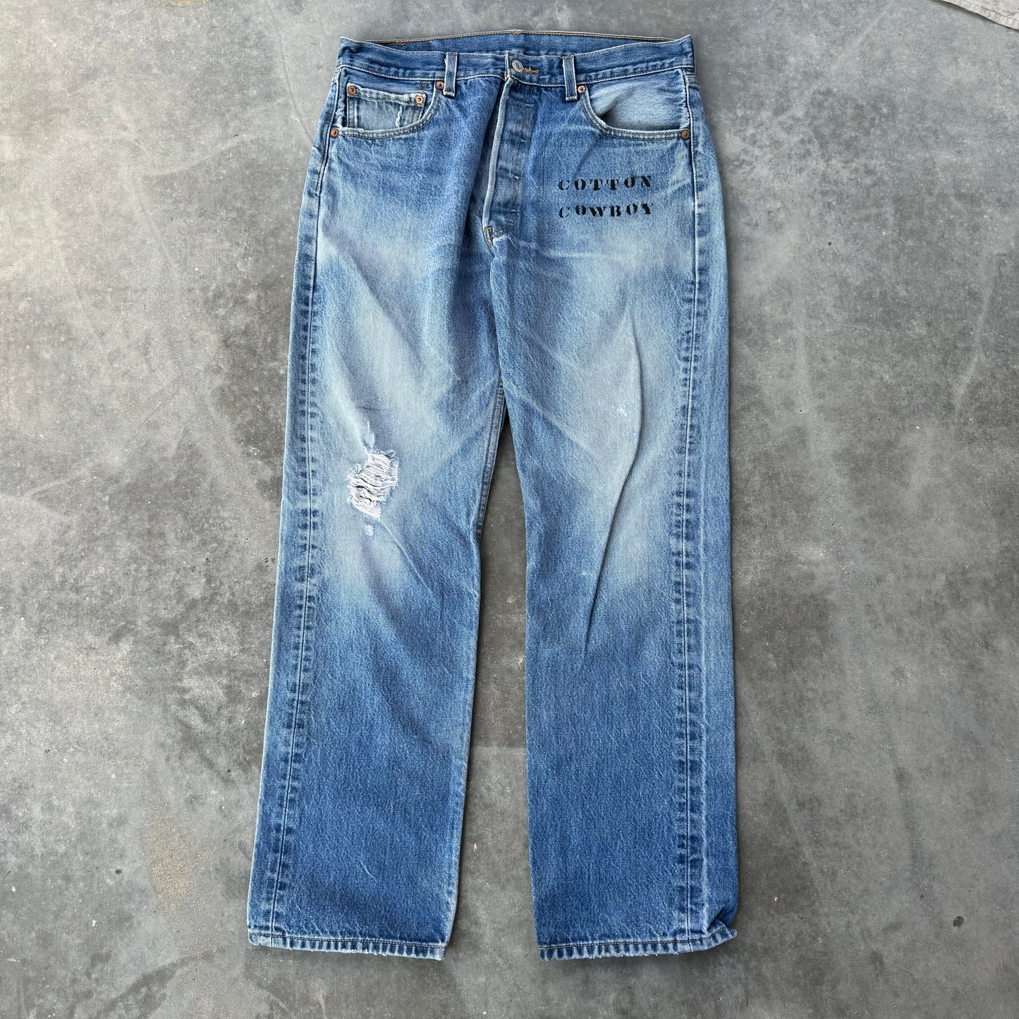 90s / 00s hand stenciled levi’s 501