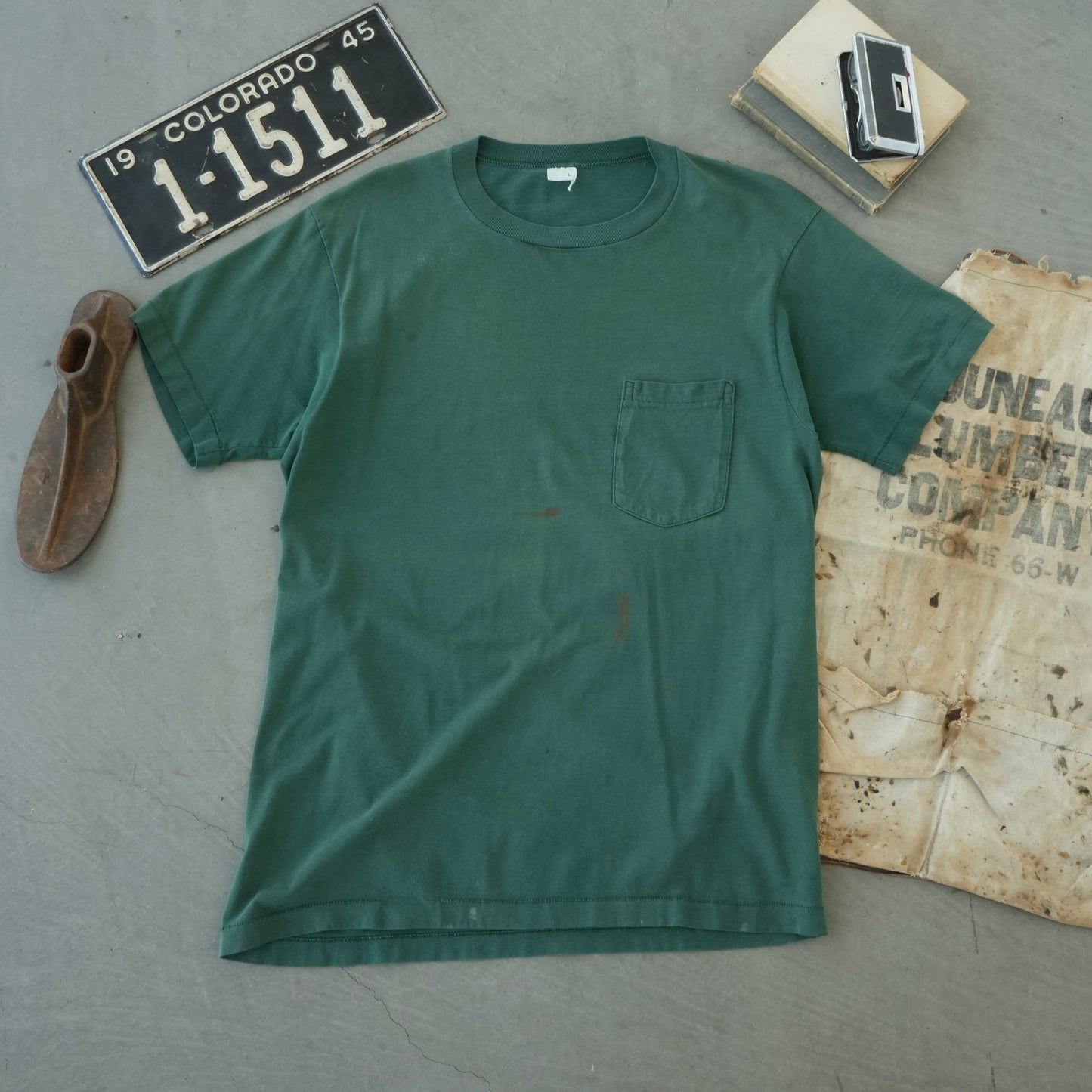 70s pocket tee