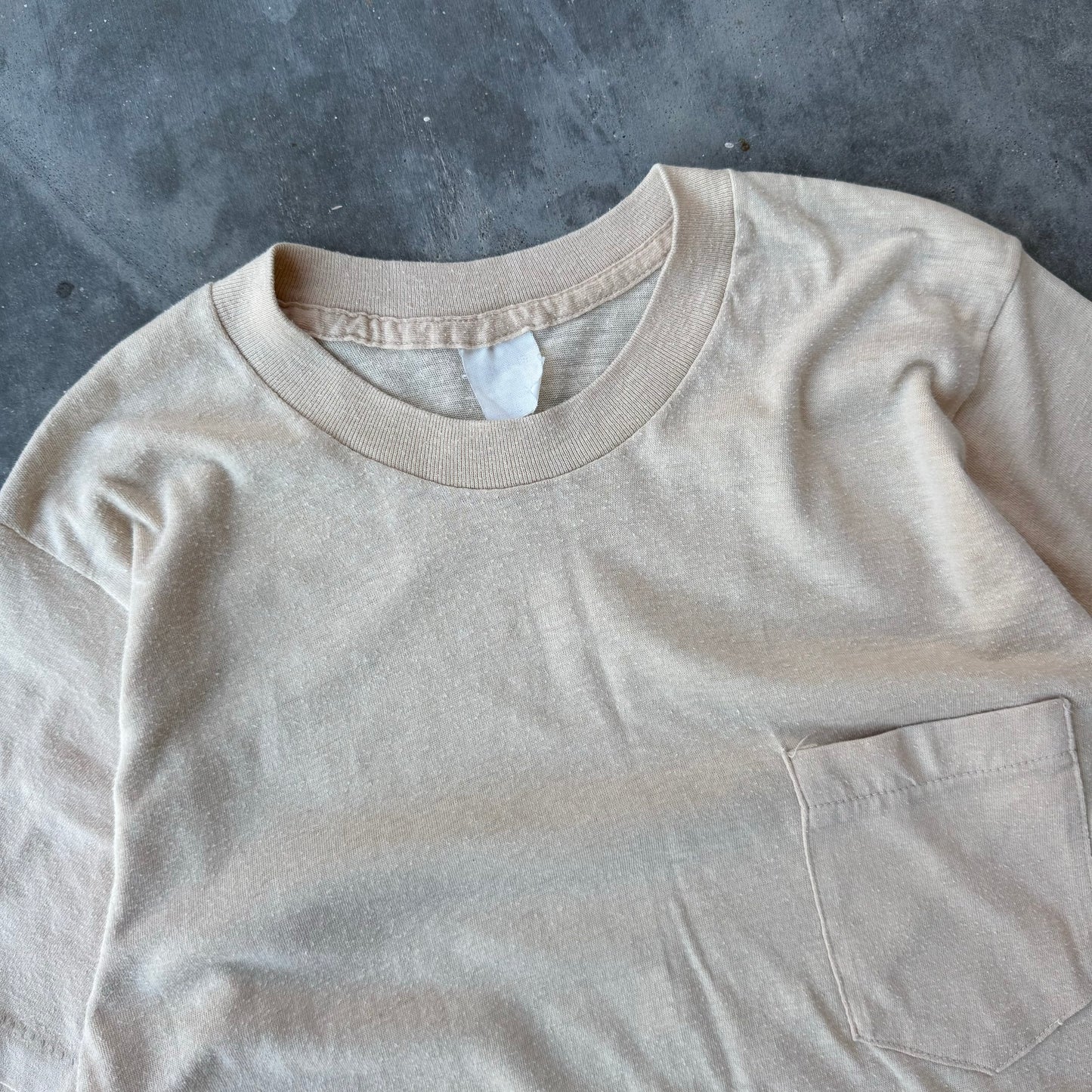 70s cream pocket tee