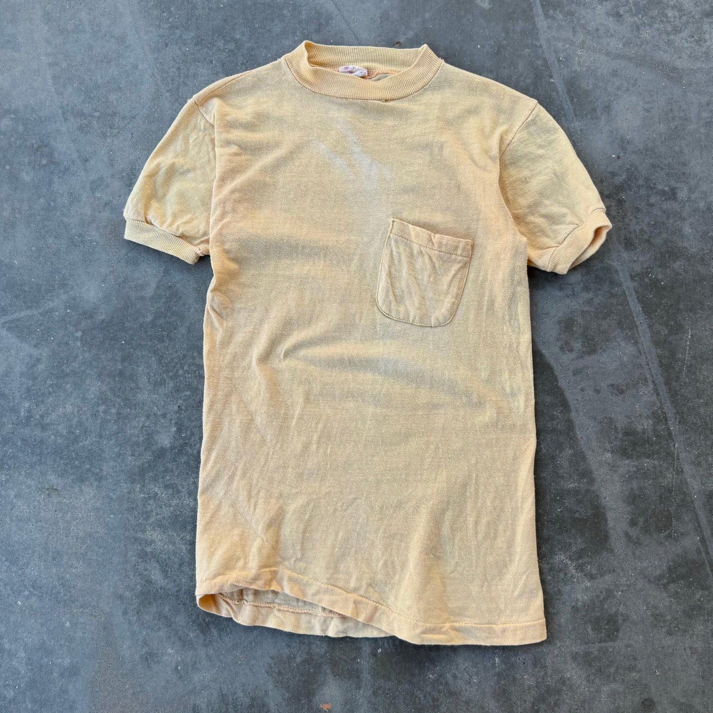 70s pocket tee