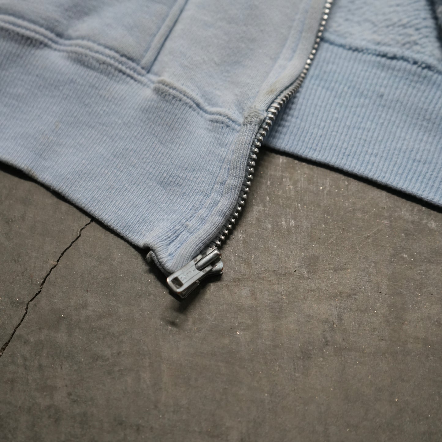 60s slip pocket zip up sweat