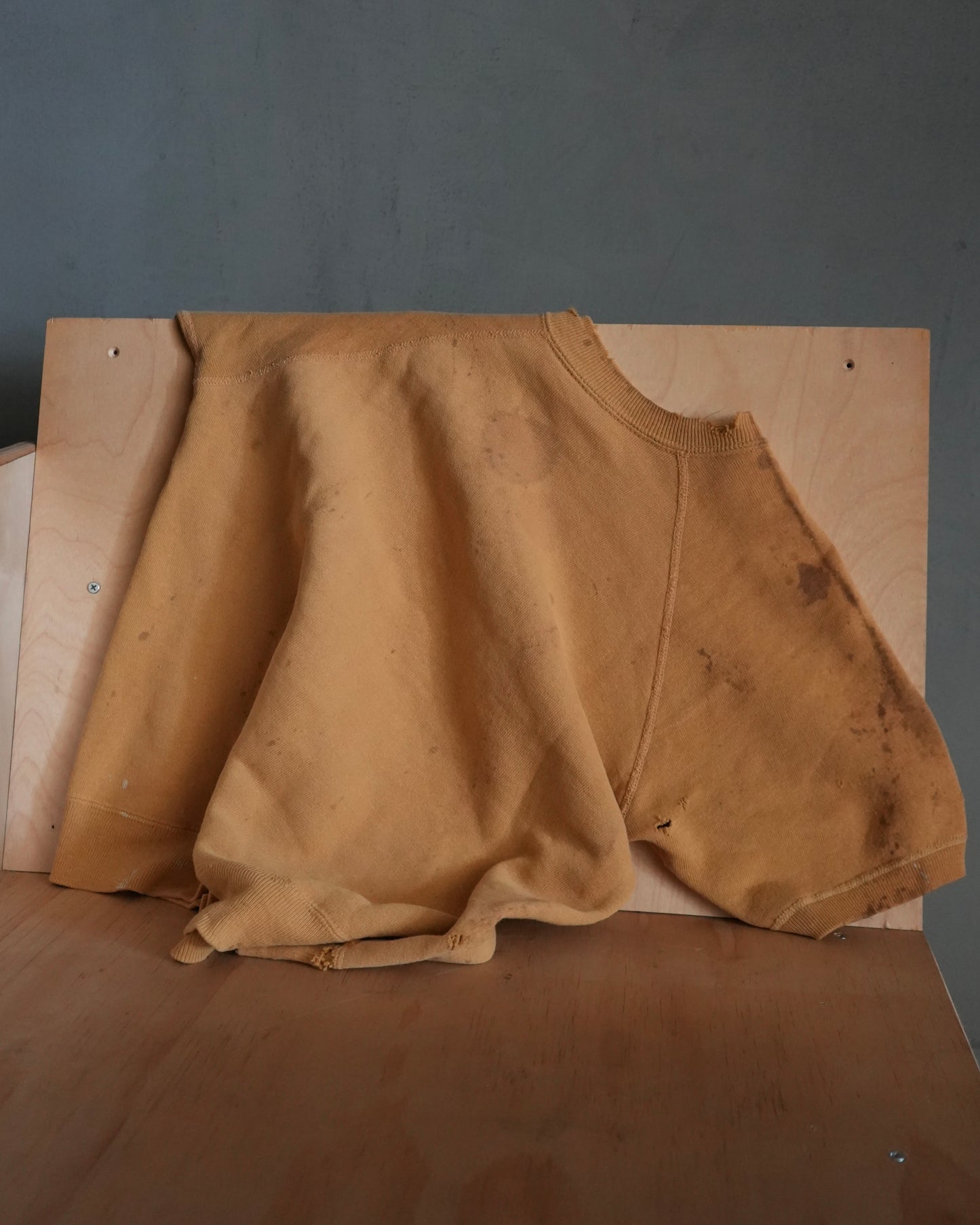 60s Faded Yellow Sweat