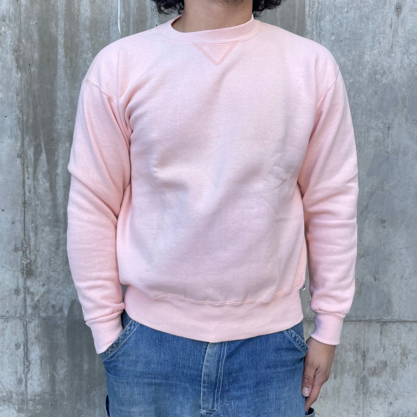 90’s Salmon Pink Russell Pullover Sweatshirt