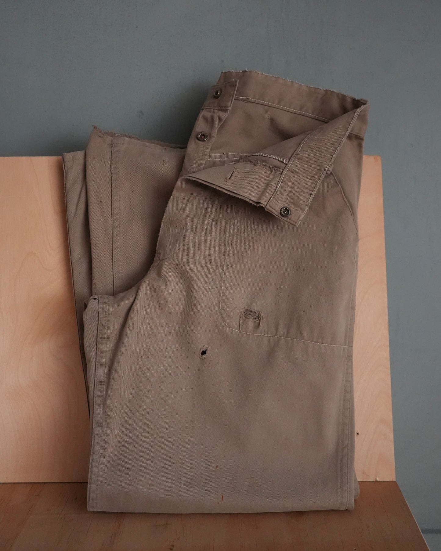 40s Donut Button Chinos