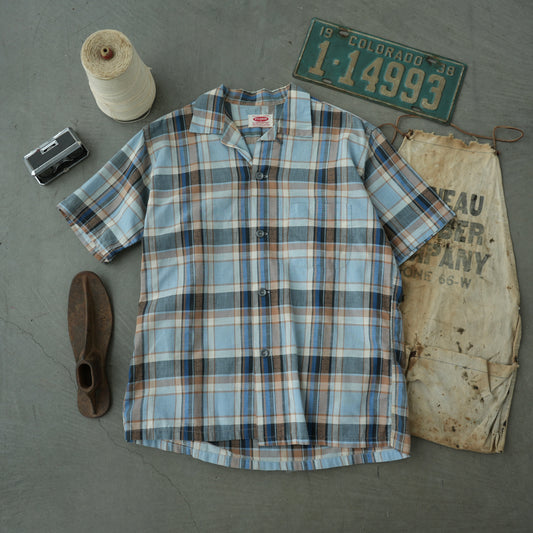 60s pilgrim button up