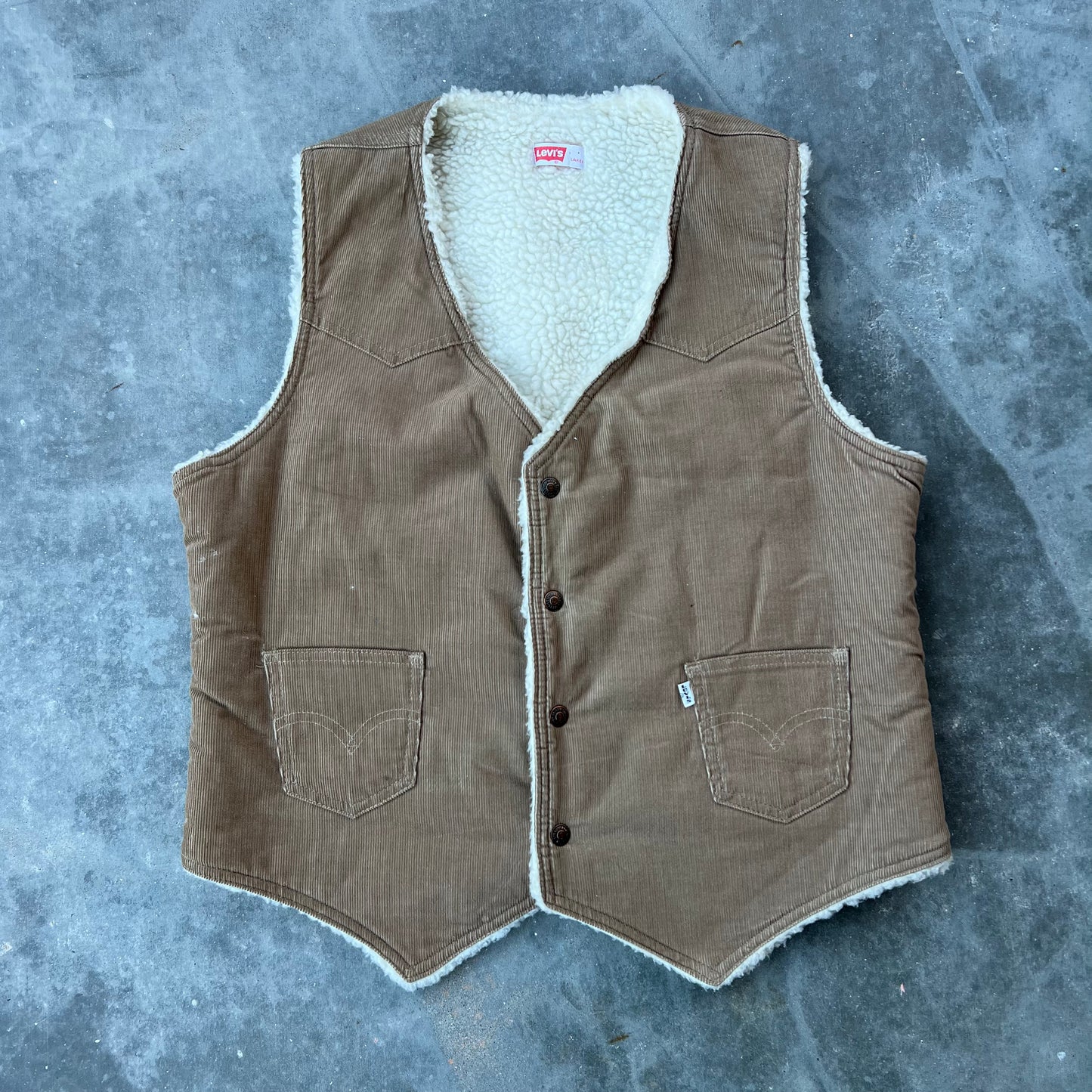 70s levi’s corduroy vest