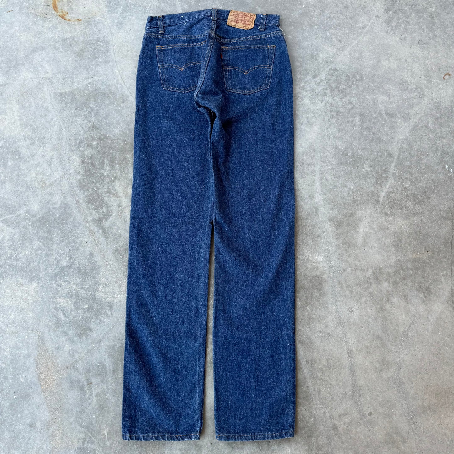 80s levi’s dark wash 501