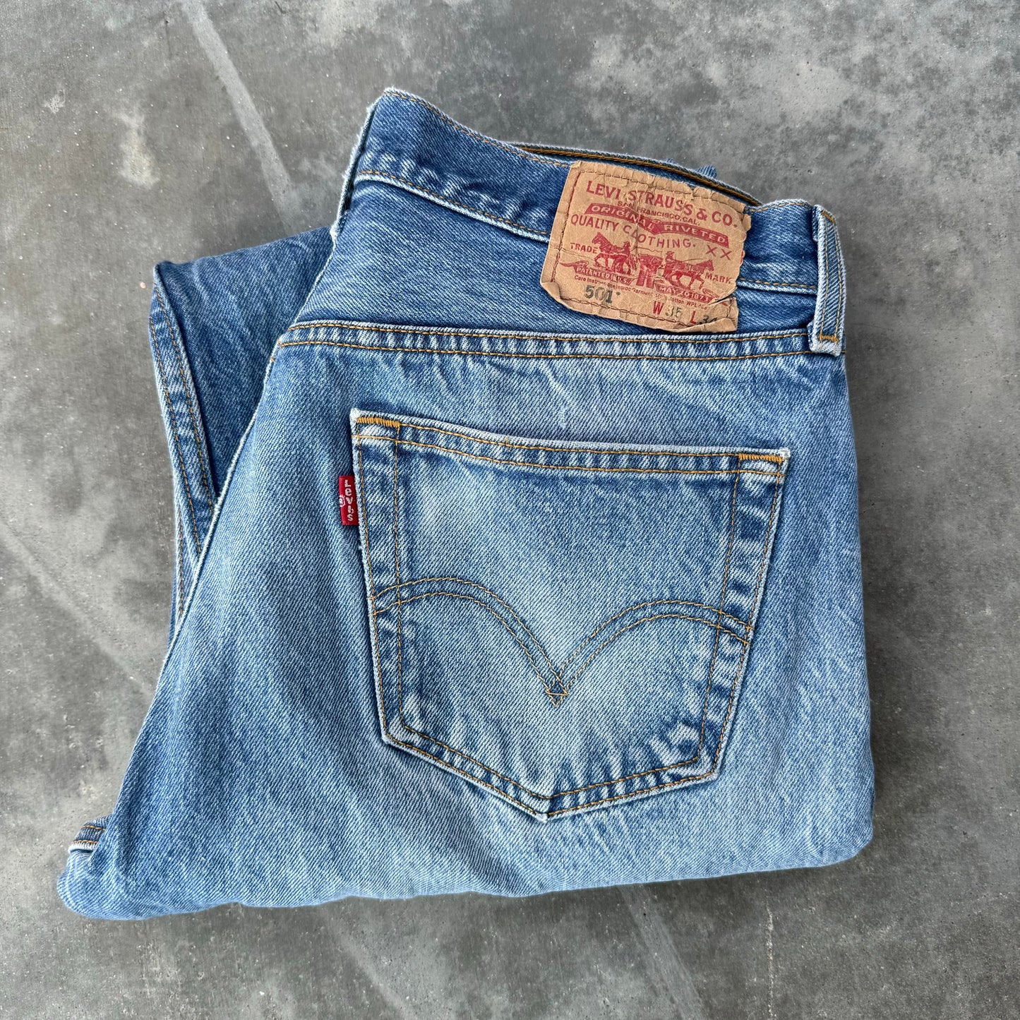 90s / 00s hand stenciled levi’s 501