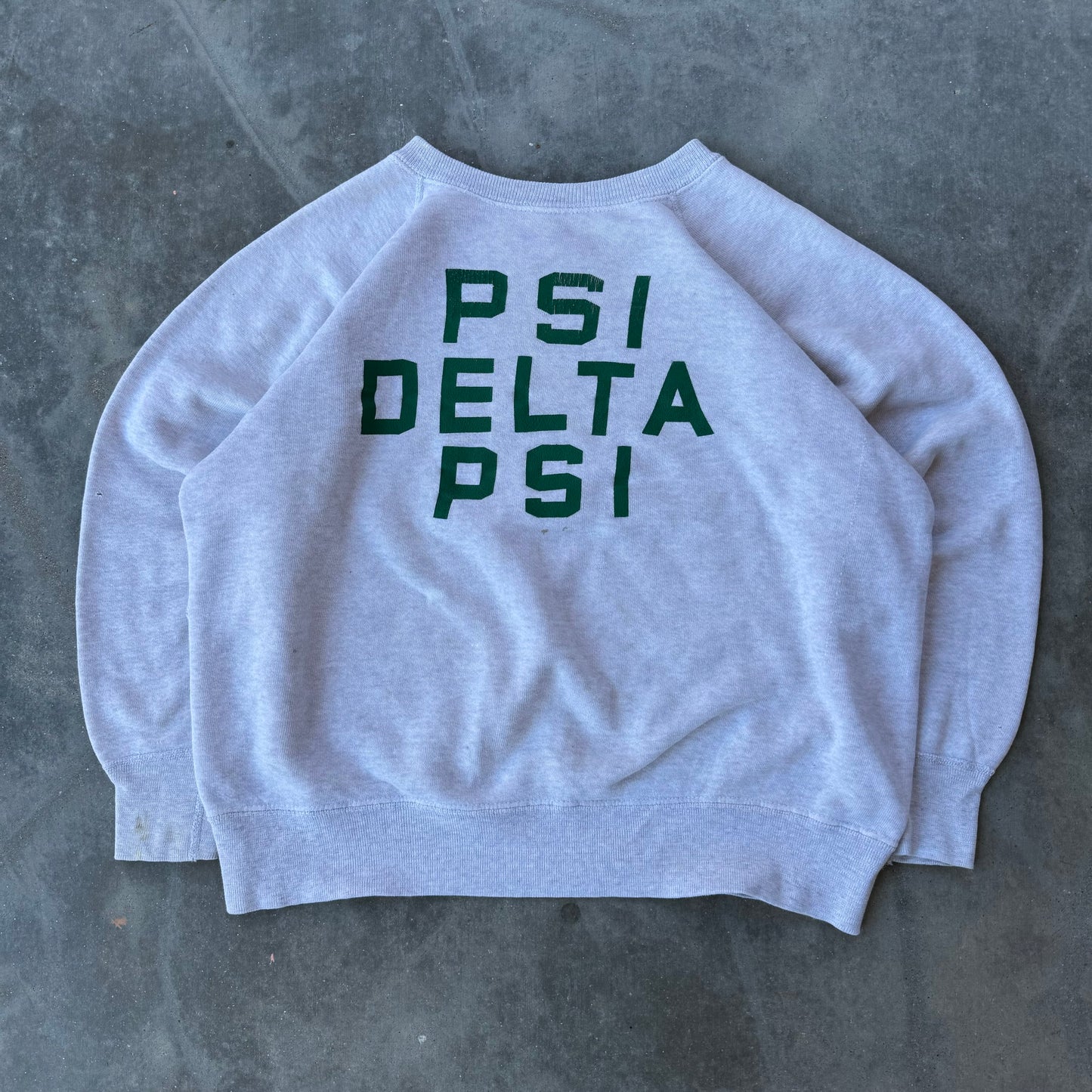 60s delta sweat