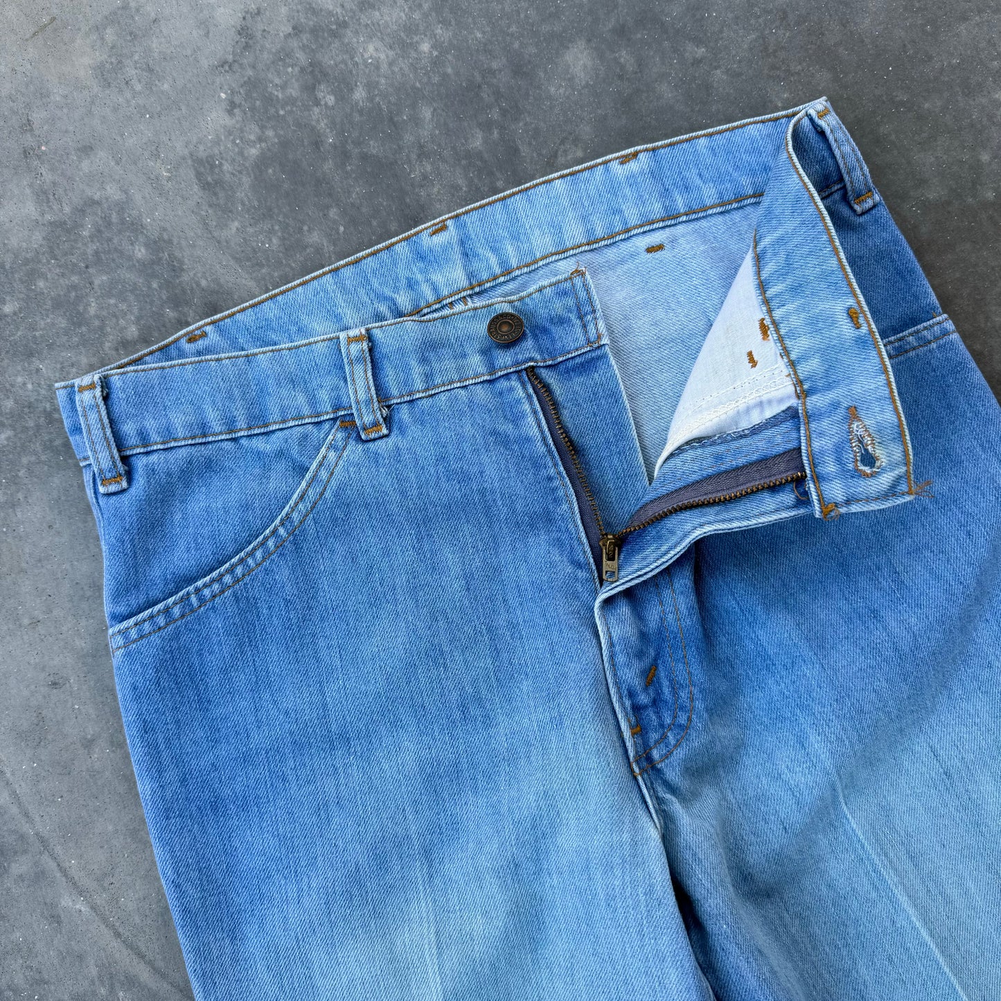 70s levi’s flares