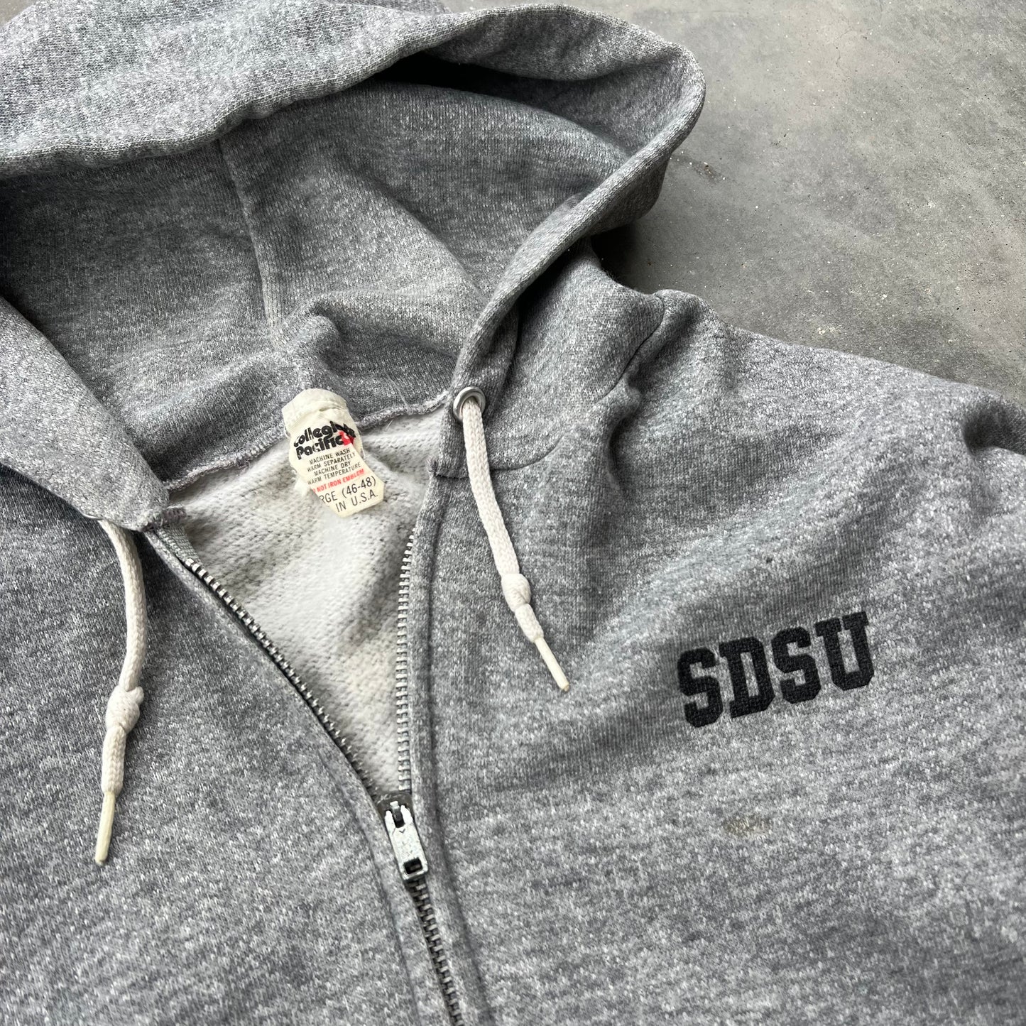 80s sdsu zip up