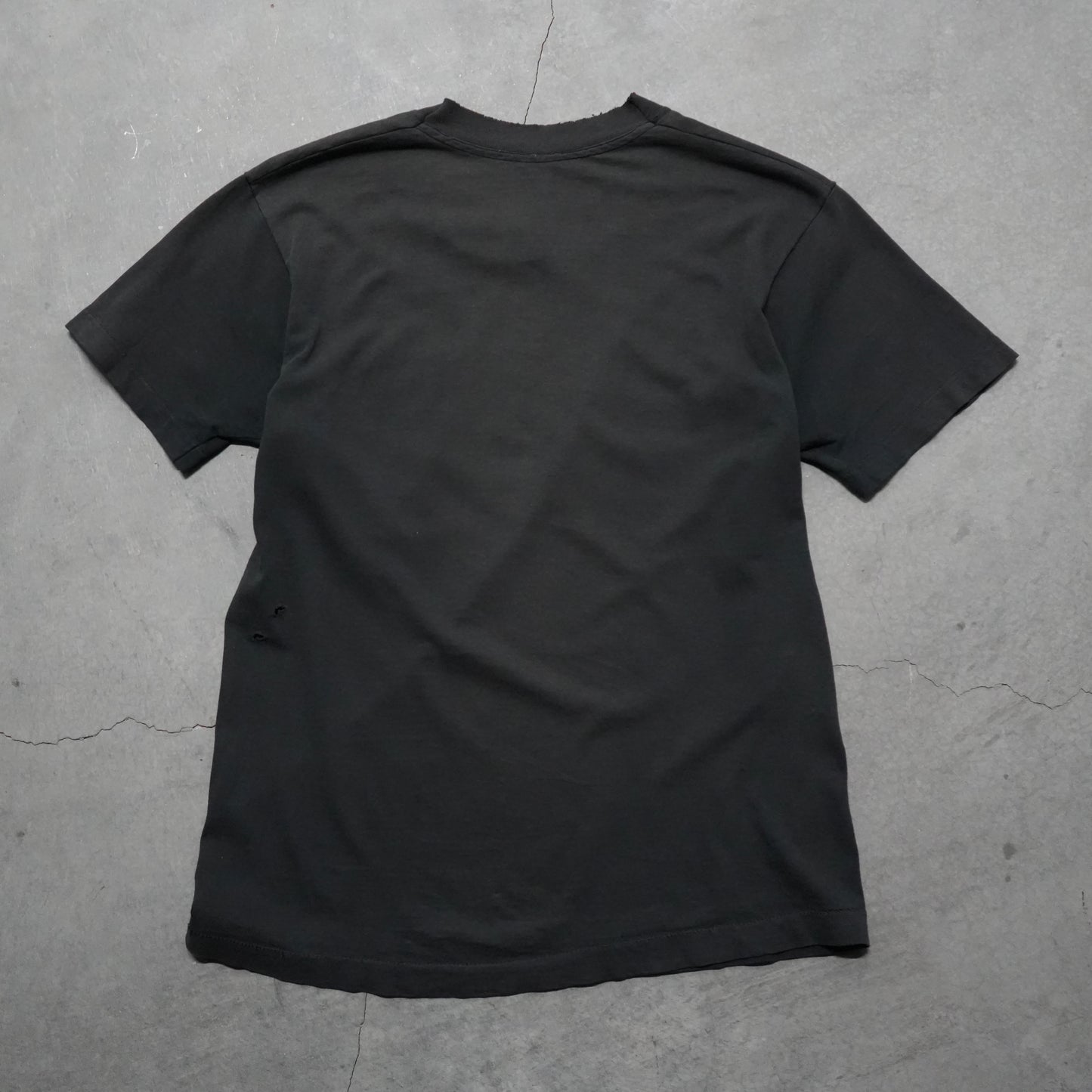 70s black pocket tee