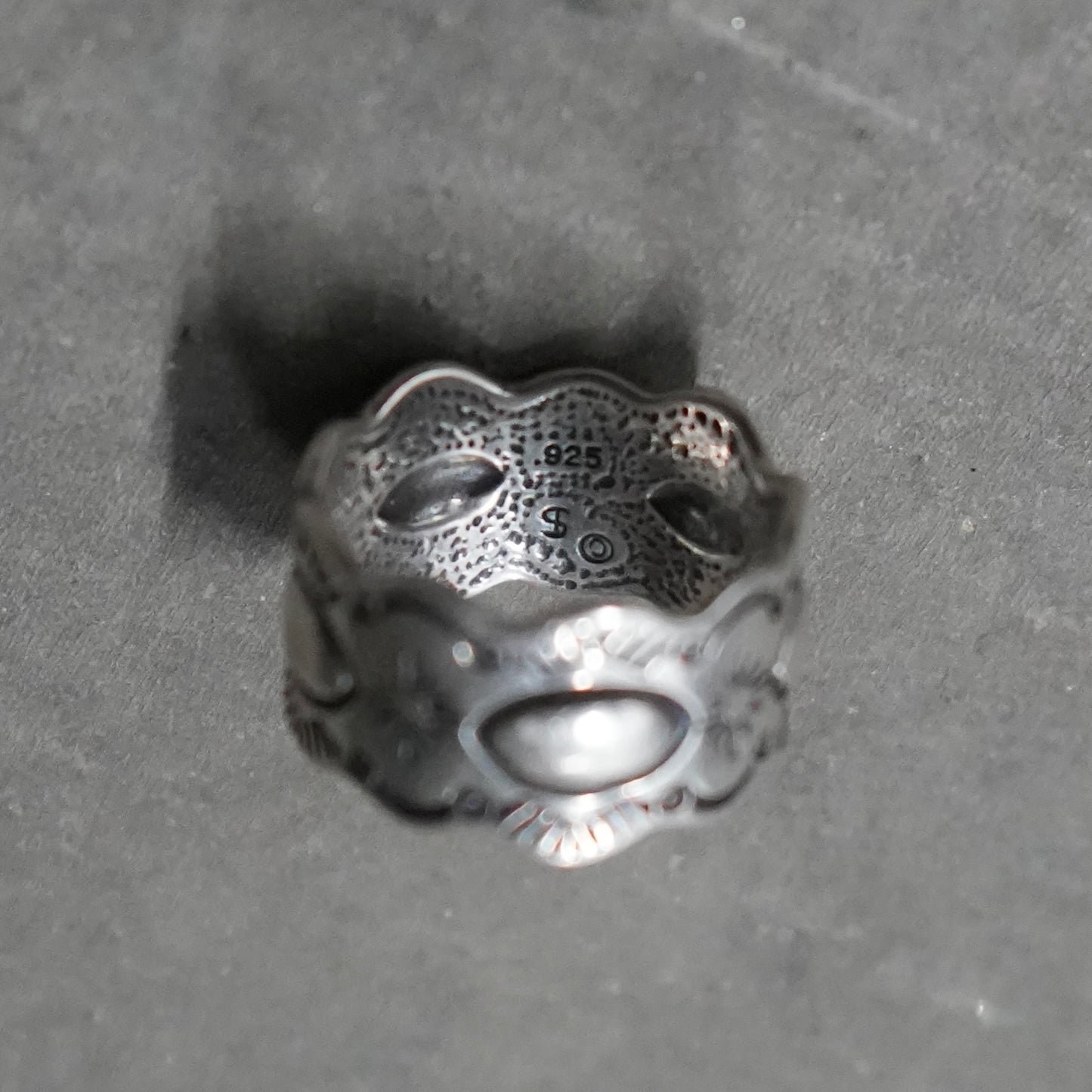 Shube .925 silver ring