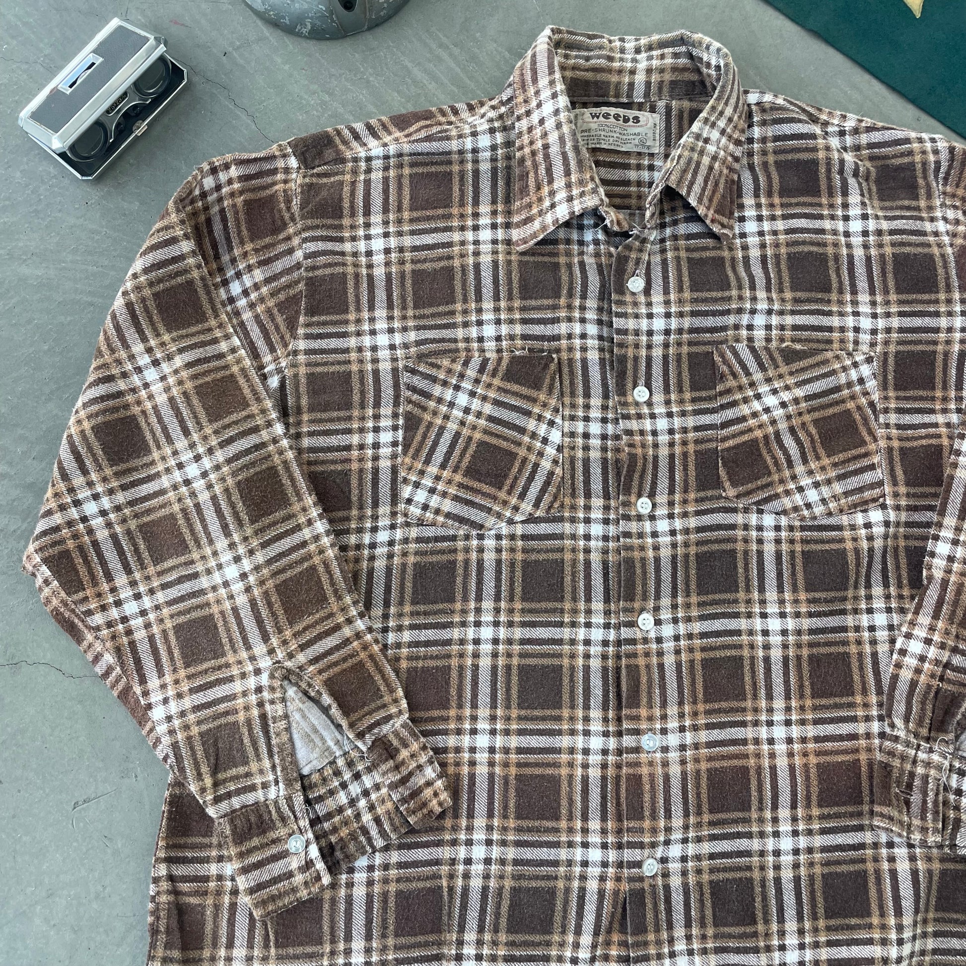 70’s Brown Plaid Cotton Flannel Button Up Shirt