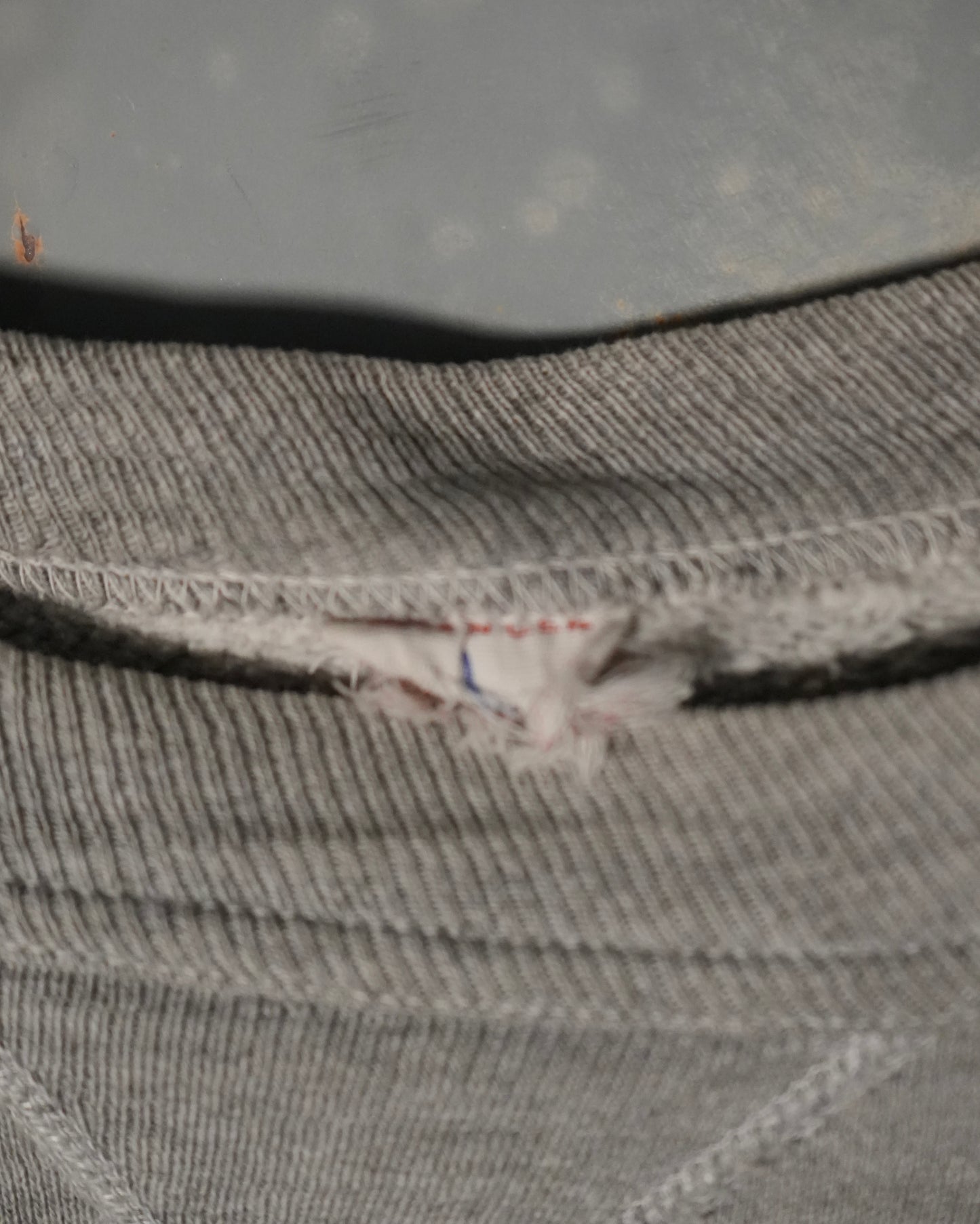 60s Russell Single V Sweat
