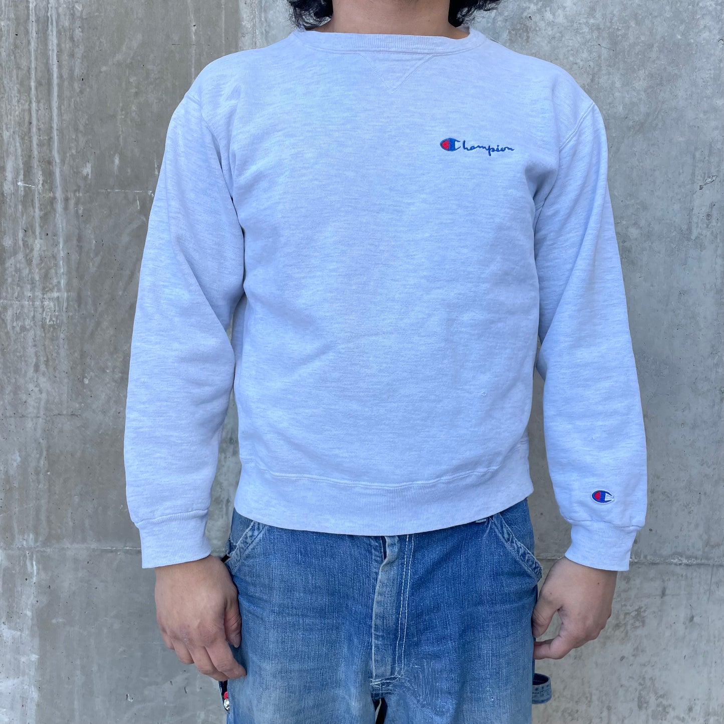 90’s Champion Scripted Logo Sweatshirt