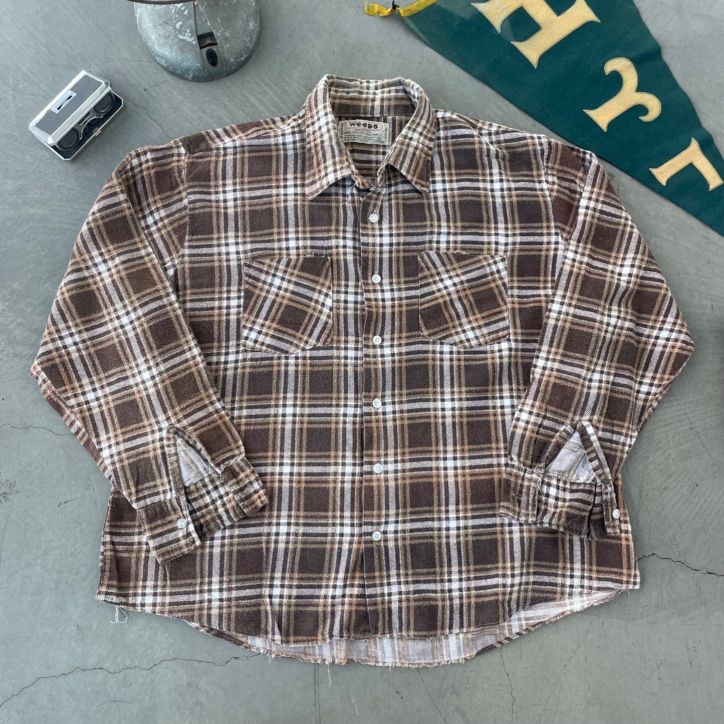 70’s Brown Plaid Cotton Flannel Button Up Shirt