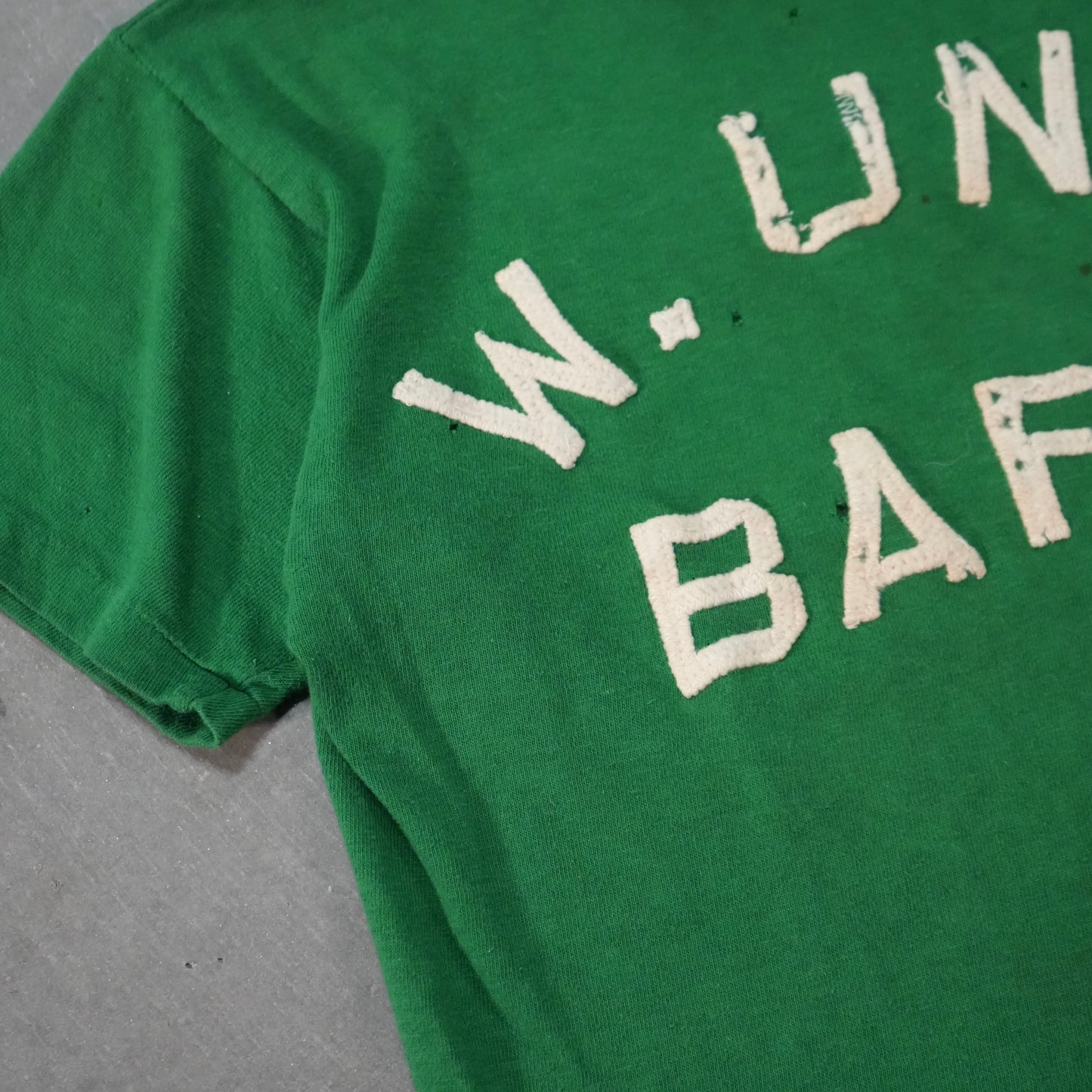 40s wilton felt stitch university tee